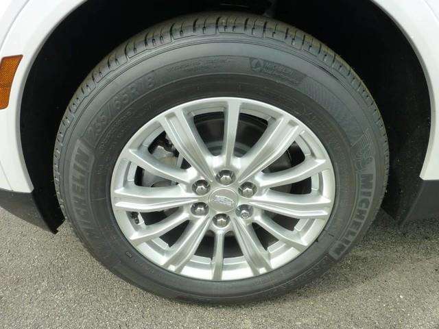 2017 Cadillac XT5 4dr SUV